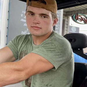 Meet your Posher, Tucker